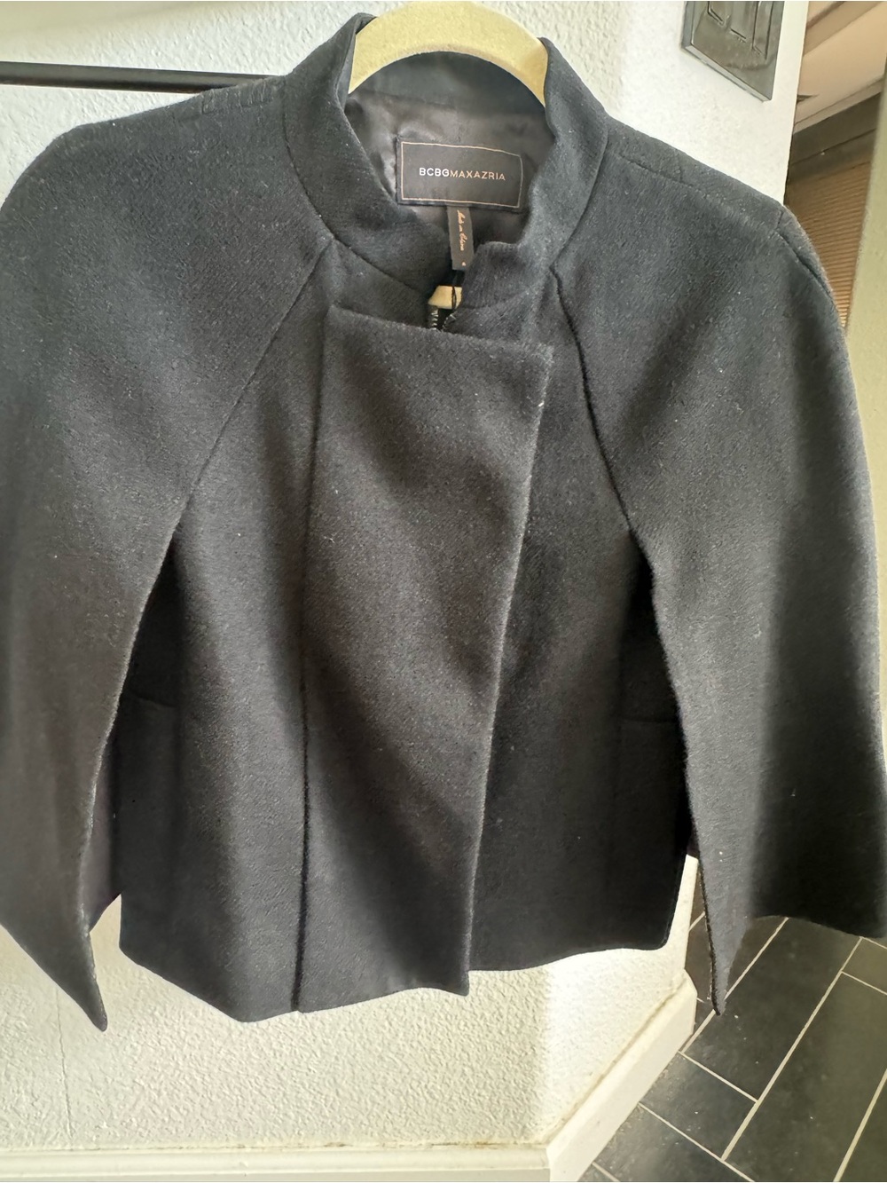 BCBGMaxAzria Black Women's Cropped Wool Blend Jacket